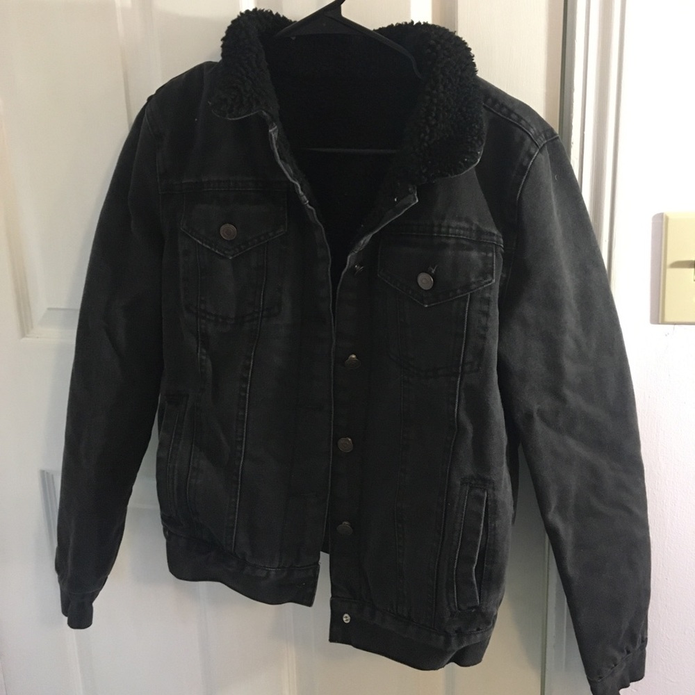 Brandy Melville black jean jacket fuzzy inside